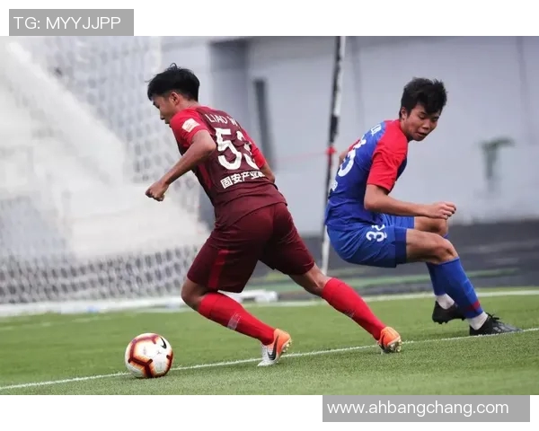 重庆乒乓球队在精英赛中以72分稳居积分榜首位展现强劲实力 重庆乒乓球队在精英赛中以72分稳居积分榜首位展现强劲实力