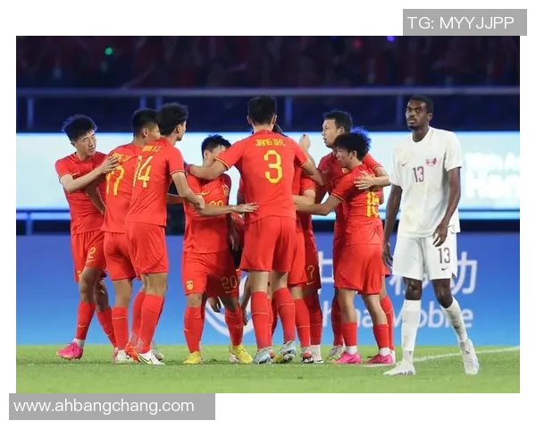 南京足球队与杭州足球队赛后分析实力对比与战术探讨