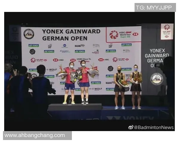 成都羽毛球队在钻石联赛中的强势表现与未来发展潜力分析 成都羽毛球队在钻石联赛中的强势表现与未来发展潜力分析