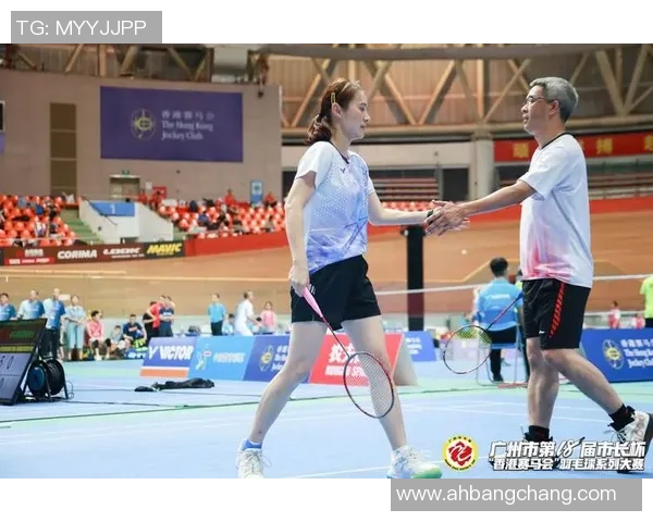 杭州全运会羽毛球队展现实力与团队精神的精彩表现分析 杭州全运会羽毛球队展现实力与团队精神的精彩表现分析