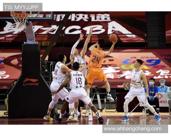 深圳篮球队在奥运会上的团队协作表现值得赞赏与反思