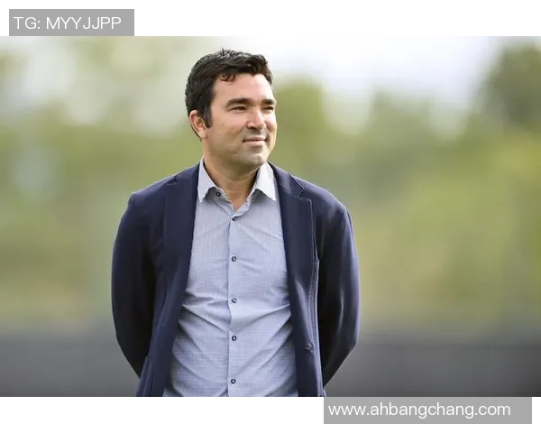 德字辉煌足球场上的传奇明星与他们的精彩瞬间