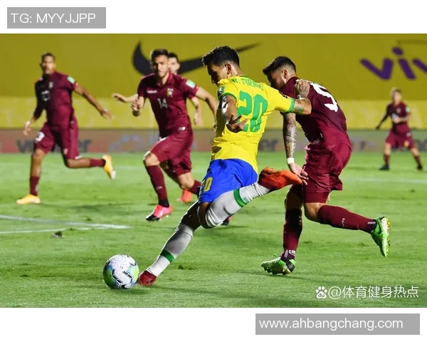 最会秀的足球明星们在绿茵场上的华丽瞬间与精彩表现