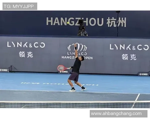 杭州网球队以63分领跑城市联赛积分榜展现强劲实力 杭州网球队以63分领跑城市联赛积分榜展现强劲实力